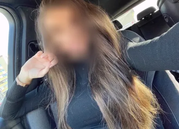 Antonia, 33