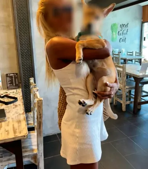 Celina, 25