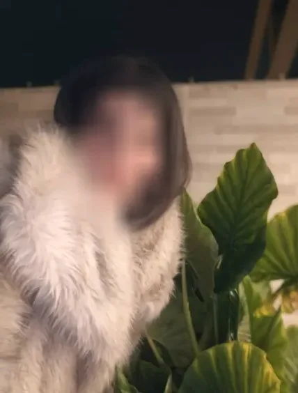 Isabell, 36