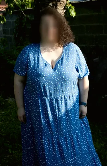 Jacqueline, 22