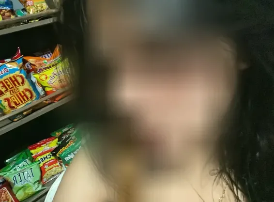 Linda, 22
