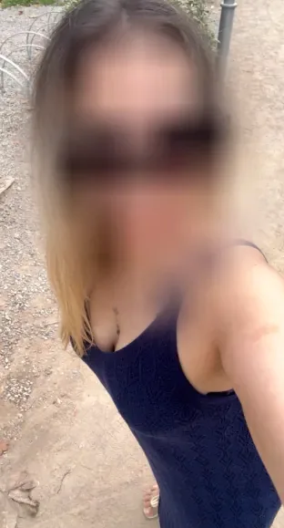 Özlem, 40