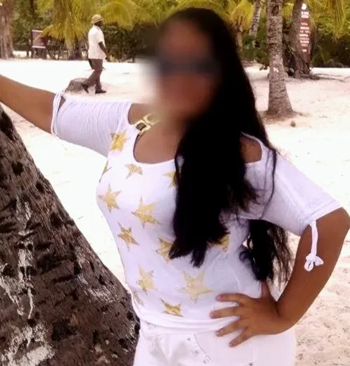 Yasmin, 28